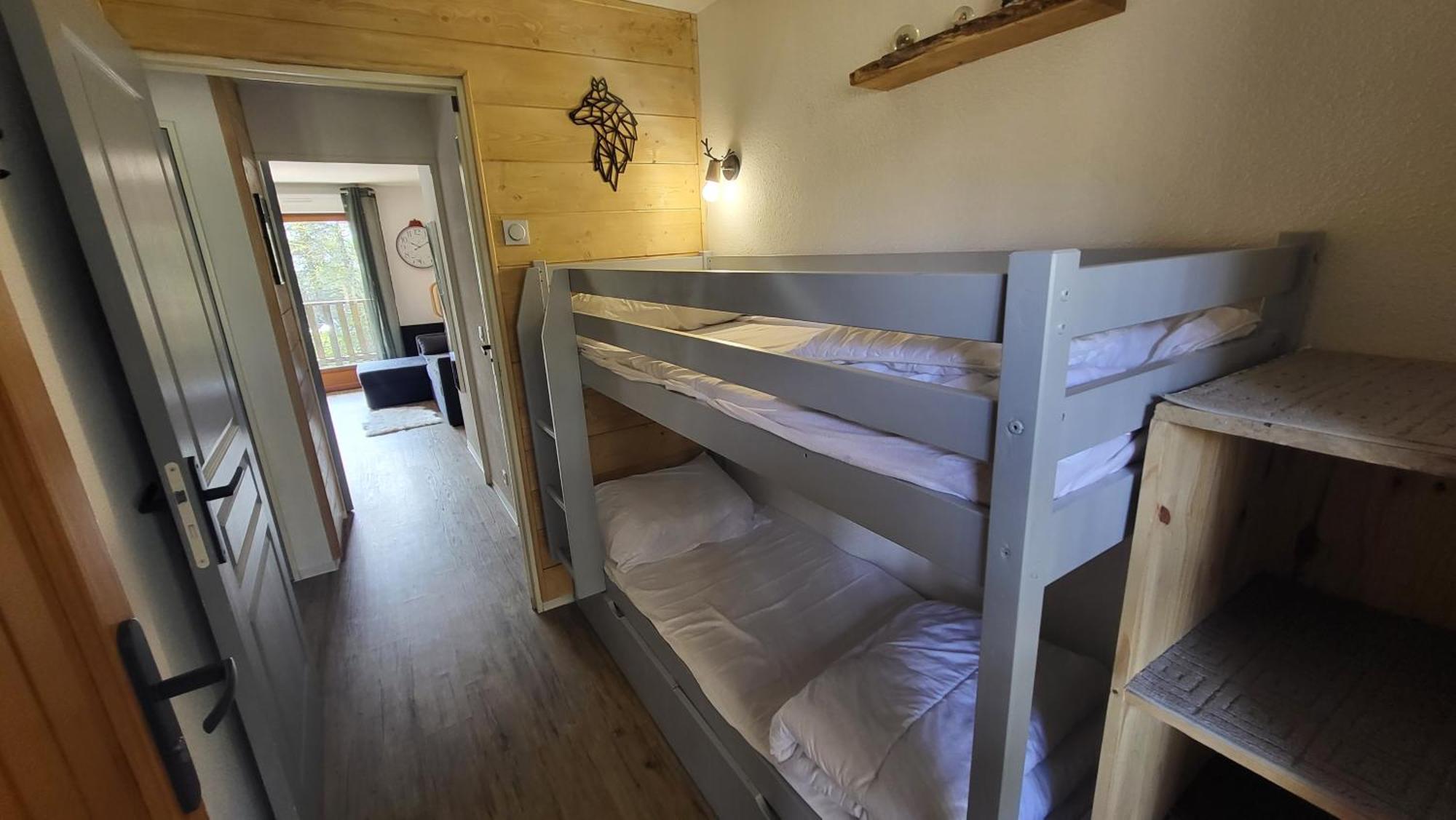 Appartement 4 A 6 Personnes - Chalets D'Aurouze - La Joue Du Loup Le Devoluy Exterior photo